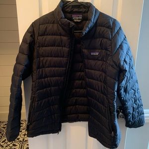 Black Patagonia coat - girls down sweater size XXL